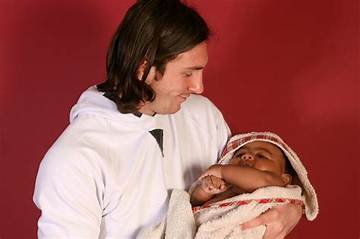 Who Lamine Yamal Named as His Baby Mother? Details Explored